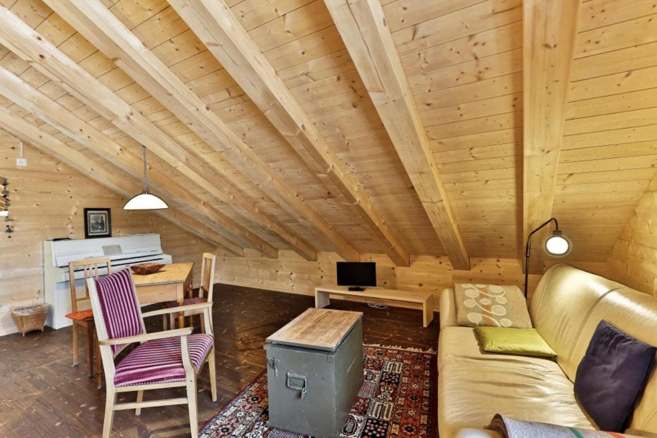 Bnb Chez Pia Ernen Buitenkant foto